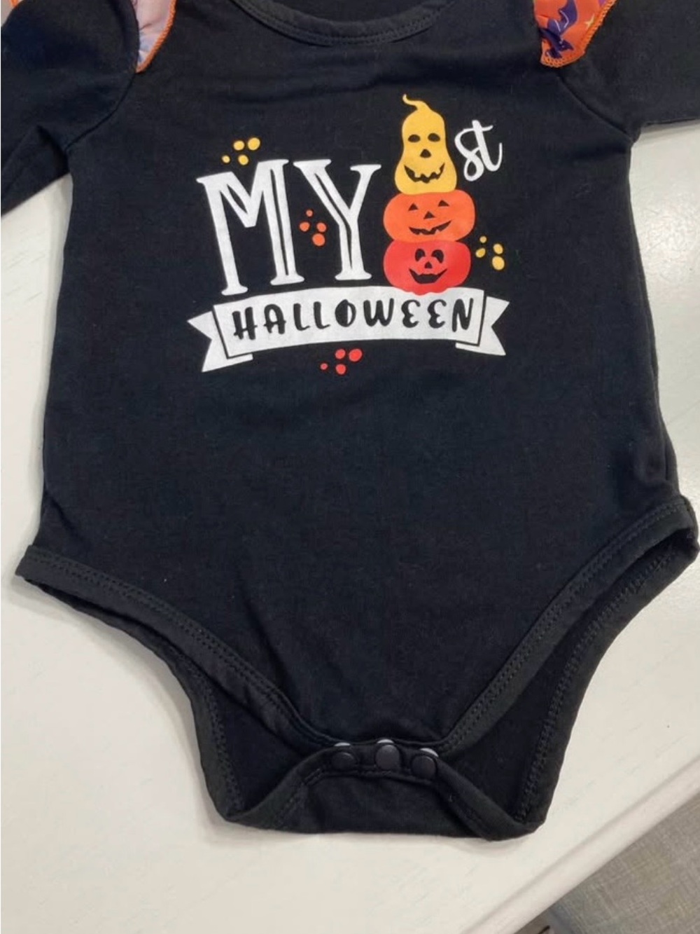 Black 'My 1st Halloween' Pumpkin Longsleeve Graphic Baby Bodysuit